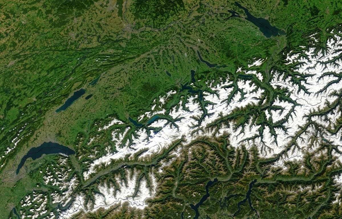 मानचित्र स्विट्जरलैंड के उपग्रह